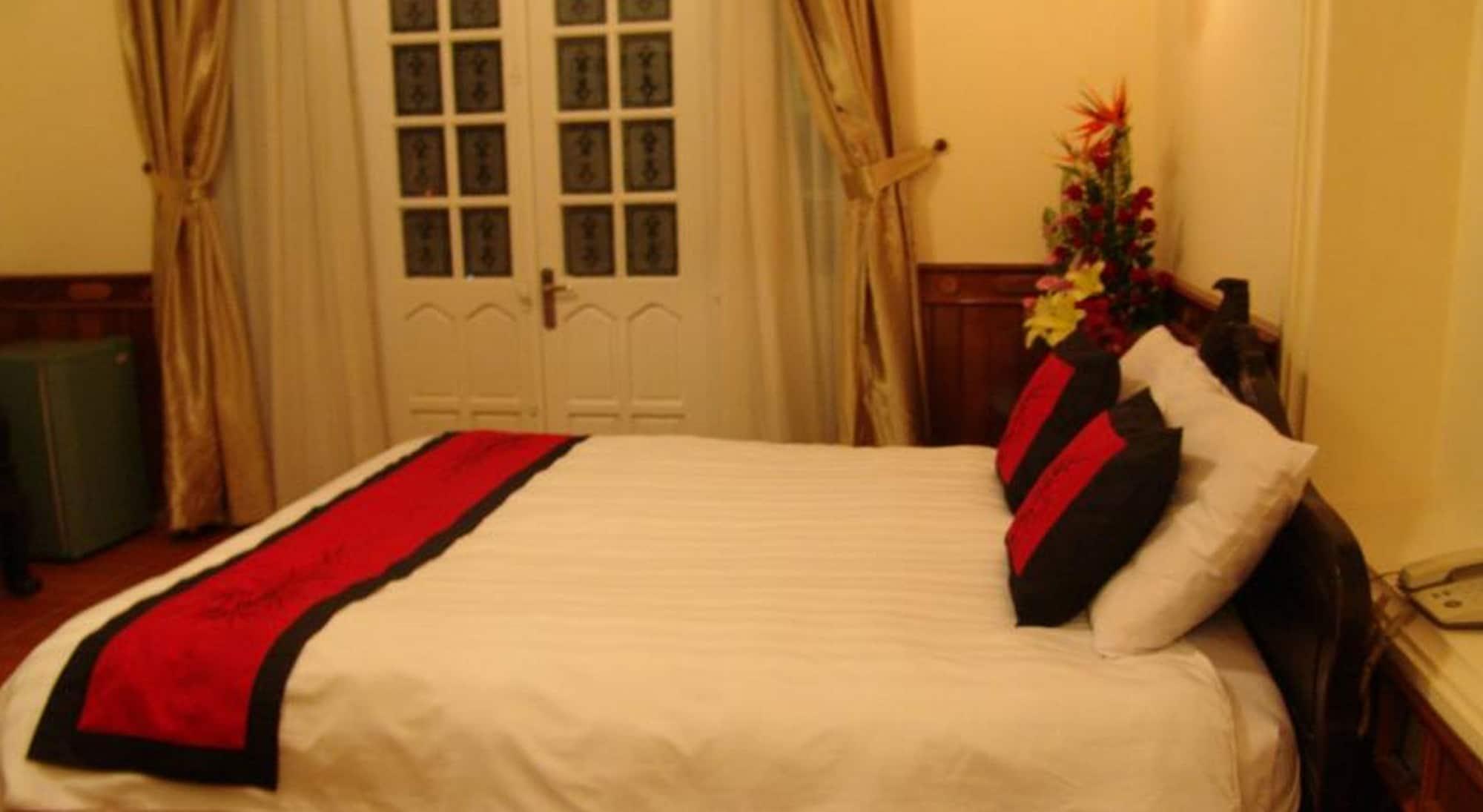 Hue Home Hotel ภายนอก รูปภาพ